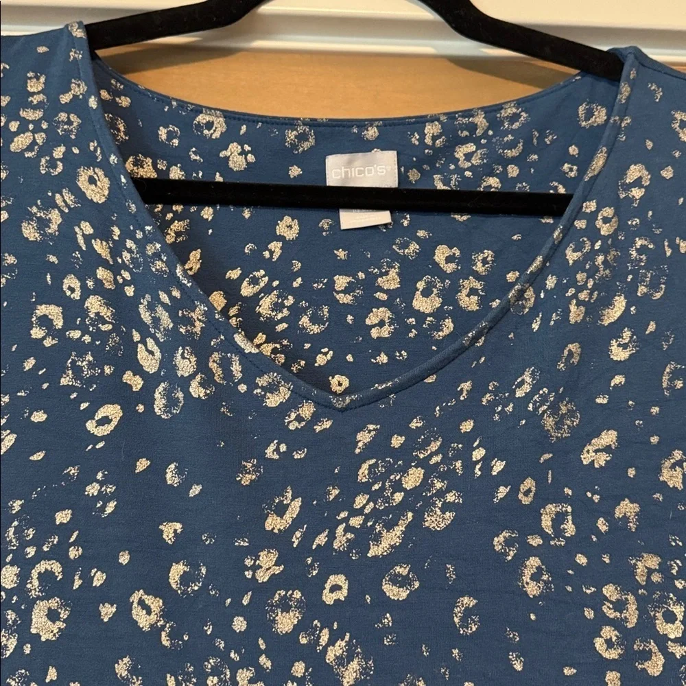 Chico's Rayon stretch V Pullover Top Womens 2 Slate gold speck drop shoulder